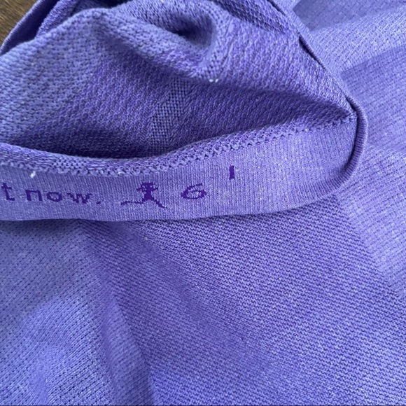 Lululemon Womens swiftly tech racerback tank top purple Sz 6 activewear - Picture 7 of 9